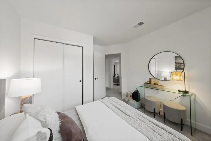 192 Everett Avenue, Palo Alto, California 94301