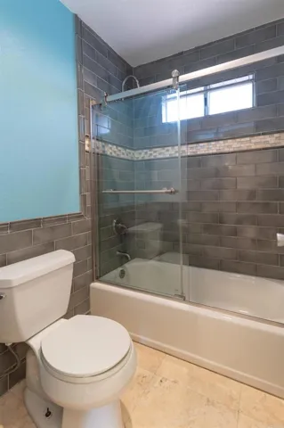 2239 Terracewood Ln, Escondido, California 92026