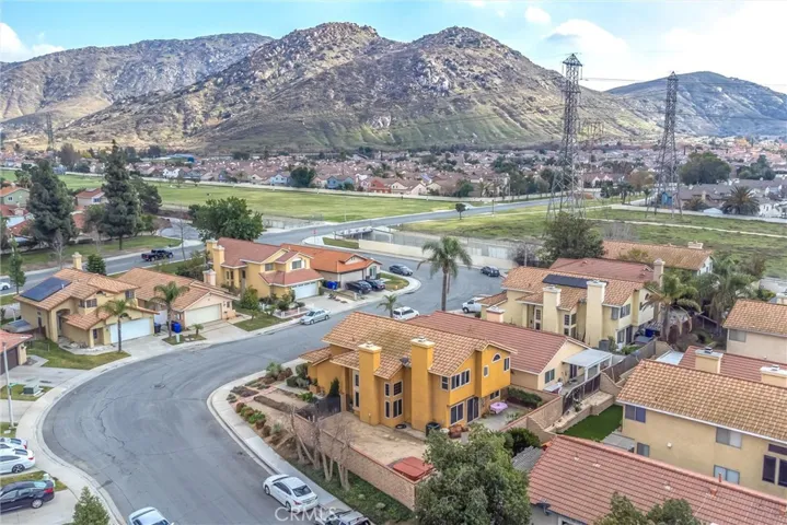 11350 Nicole Way, Fontana, California 92337