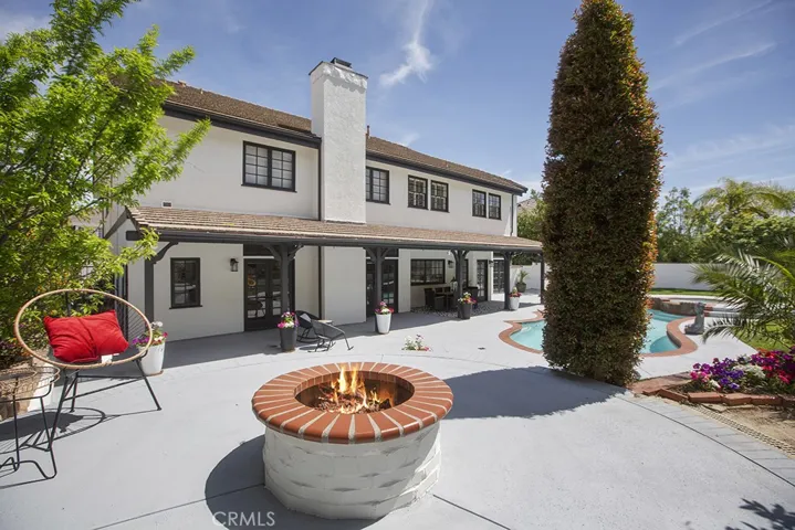 5957 Nora Lynn Drive, Woodland Hills, California 91367