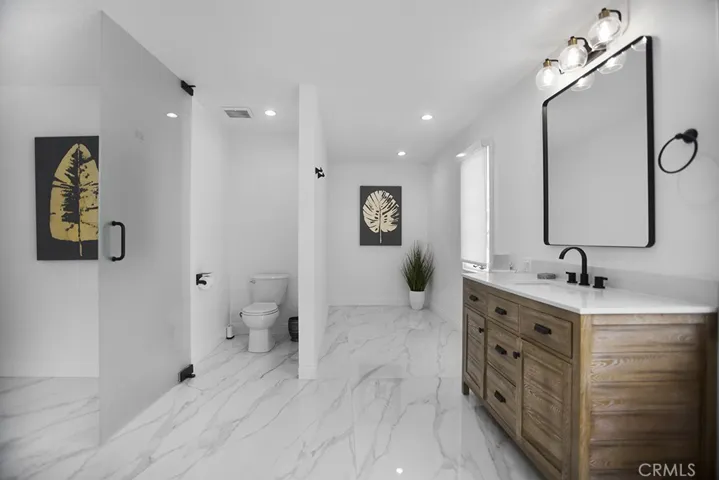 5957 Nora Lynn Drive, Woodland Hills, California 91367