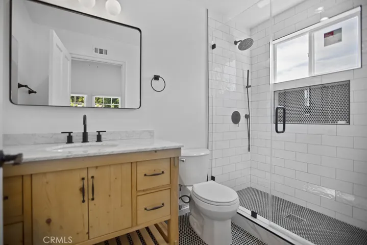 5957 Nora Lynn Drive, Woodland Hills, California 91367