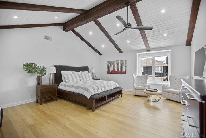 5957 Nora Lynn Drive, Woodland Hills, California 91367