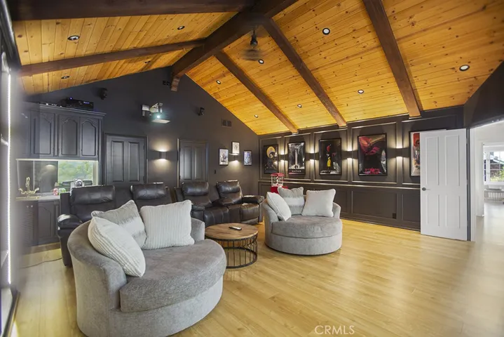 5957 Nora Lynn Drive, Woodland Hills, California 91367