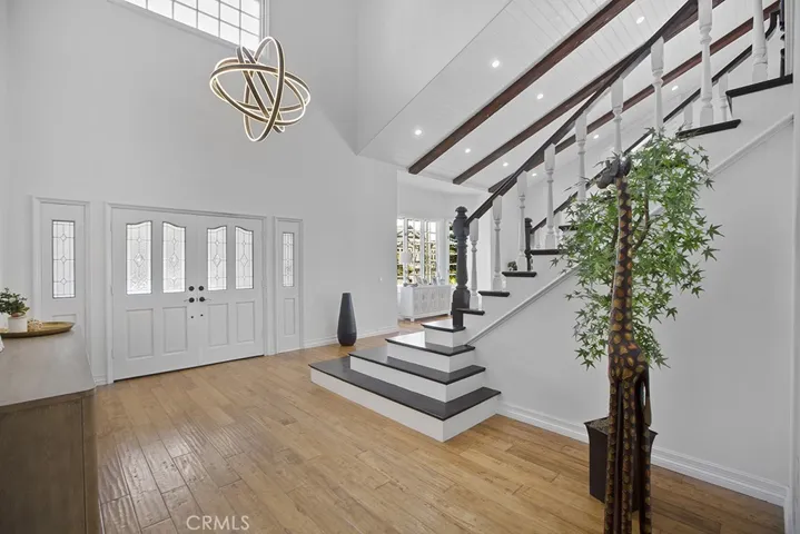 5957 Nora Lynn Drive, Woodland Hills, California 91367