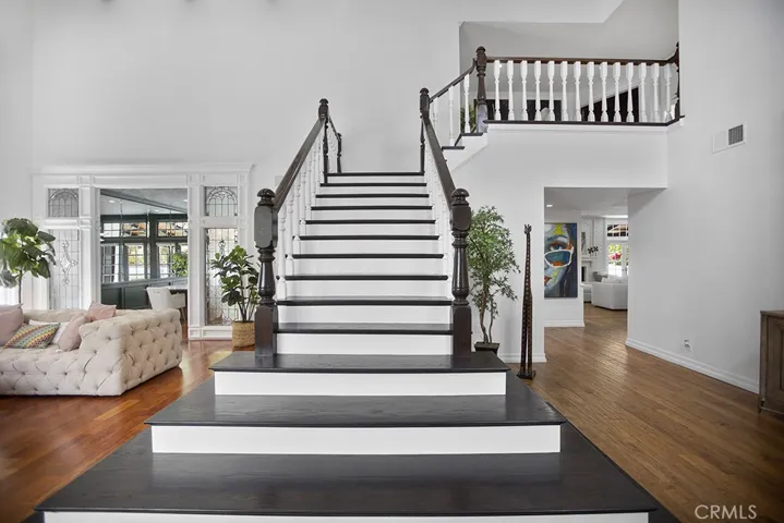 5957 Nora Lynn Drive, Woodland Hills, California 91367