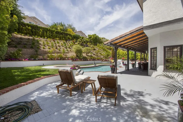 5957 Nora Lynn Drive, Woodland Hills, California 91367