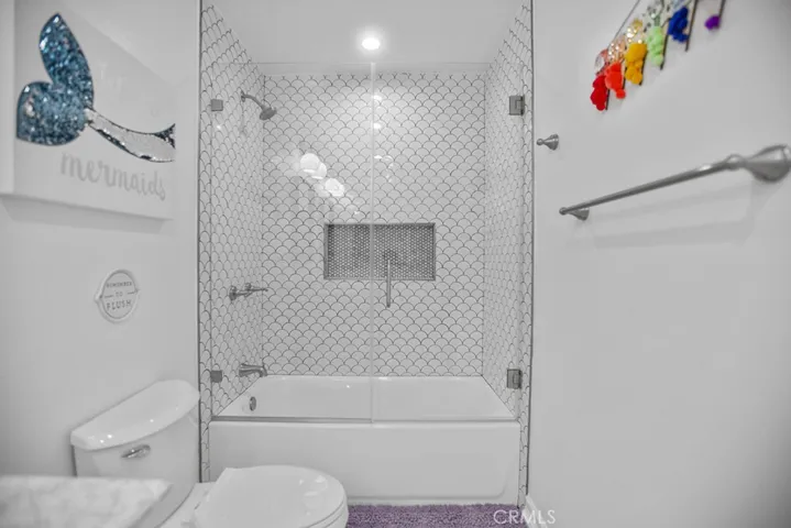 5957 Nora Lynn Drive, Woodland Hills, California 91367
