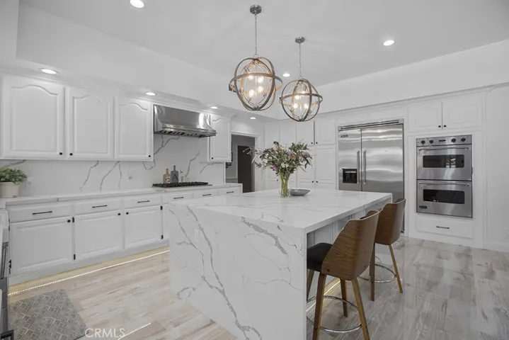 5957 Nora Lynn Drive, Woodland Hills, California 91367