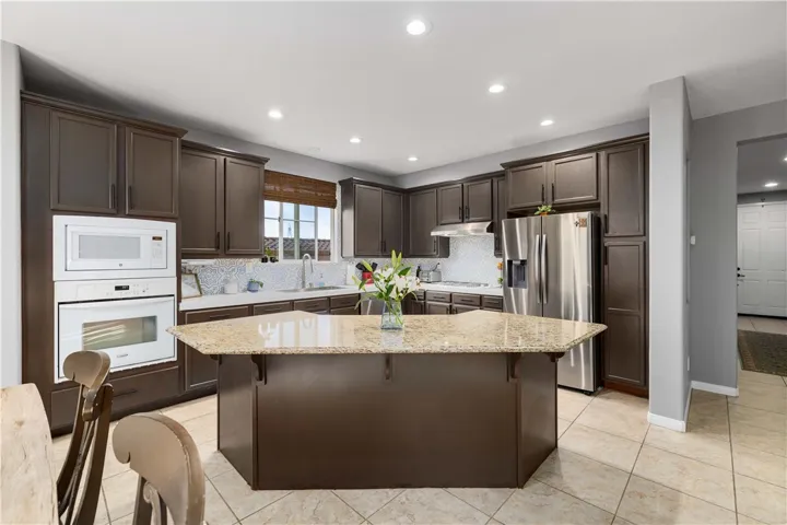 20316 Dorothy Street, Saugus, California 91350