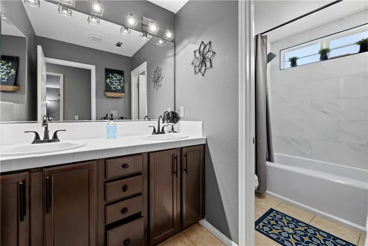 20316 Dorothy Street, Saugus, California 91350