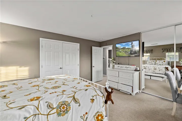 20316 Dorothy Street, Saugus, California 91350
