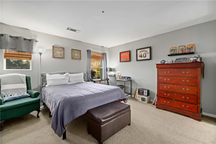 20316 Dorothy Street, Saugus, California 91350