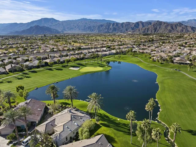 049_Aerial of Lake  Course
