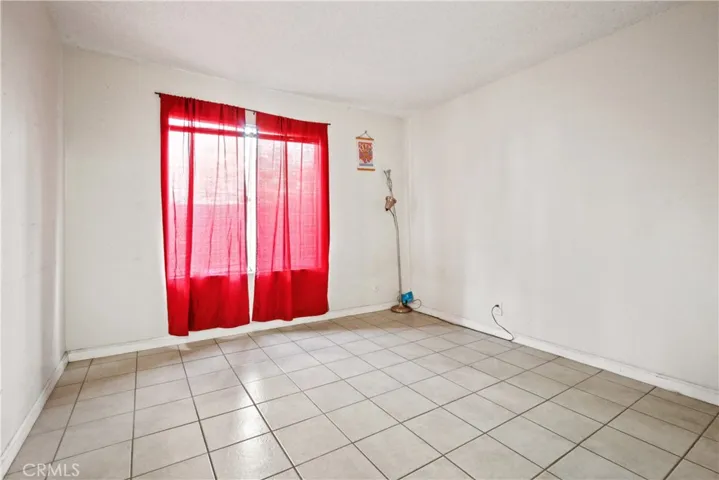 1056 S Idaho Street 33, La Habra, California 90631