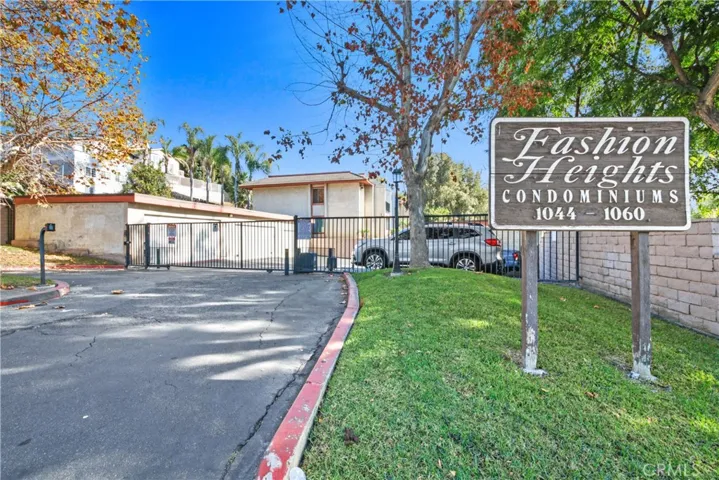 1056 S Idaho Street 33, La Habra, California 90631