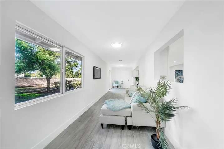 130 N Vicentia Avenue, Corona, California 92882