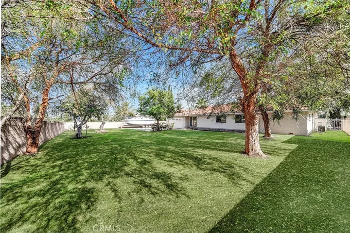 130 N Vicentia Avenue, Corona, California 92882
