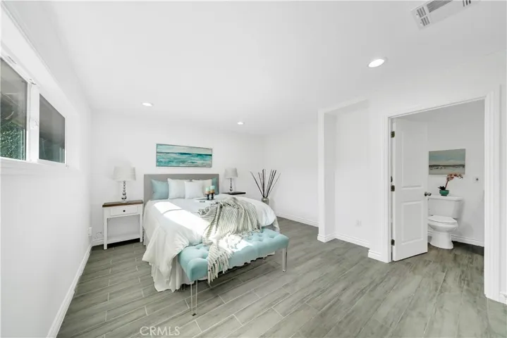 130 N Vicentia Avenue, Corona, California 92882