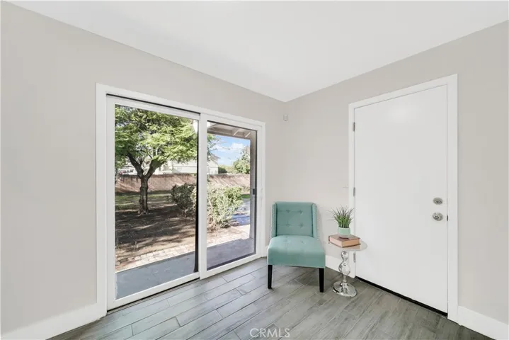130 N Vicentia Avenue, Corona, California 92882