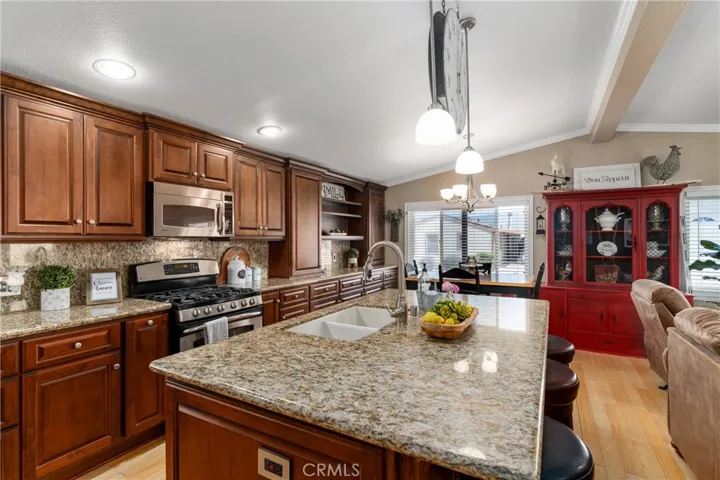 33105 Santiago Road 97, Acton, California 93510