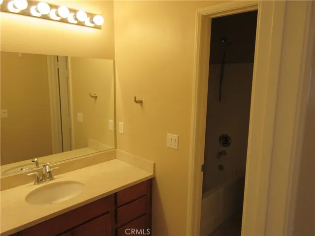 1086 Sydney Court, Upland, California 91786