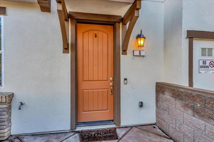198 Esfahan Drive 6, San Jose, California 95111