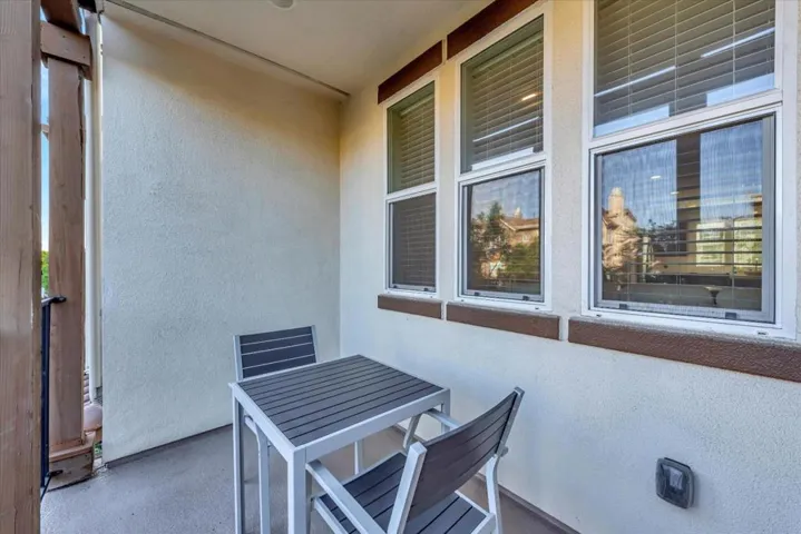 198 Esfahan Drive 6, San Jose, California 95111