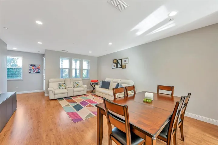 198 Esfahan Drive 6, San Jose, California 95111