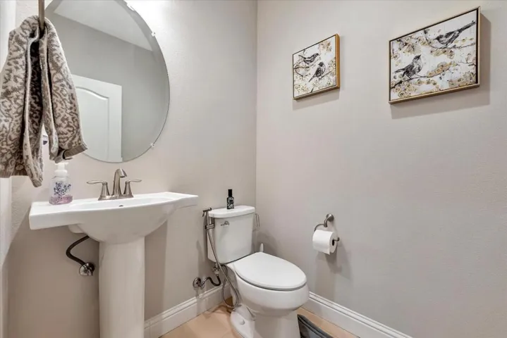 198 Esfahan Drive 6, San Jose, California 95111