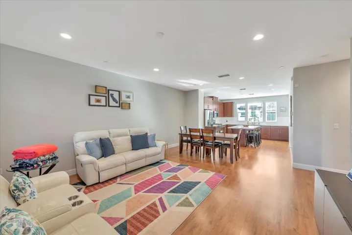 198 Esfahan Drive 6, San Jose, California 95111