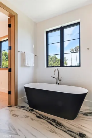 4730 Columbus Avenue, Sherman Oaks, California 91403