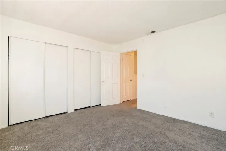 9620 Sepulveda Boulevard 8, North Hills, California 91343