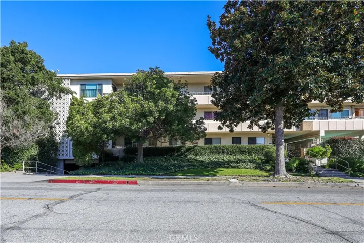 330 N. Howard 103, Glendale, California 91206