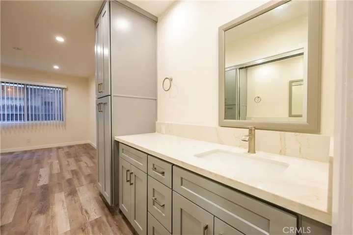 330 N. Howard 103, Glendale, California 91206