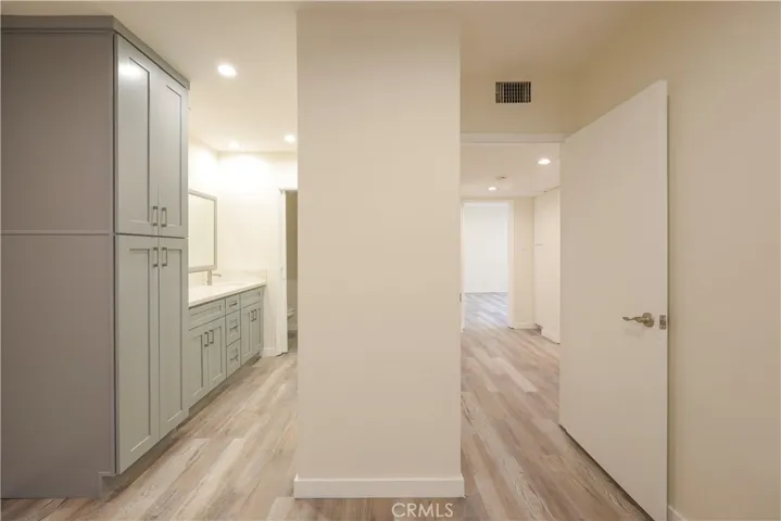 330 N. Howard 103, Glendale, California 91206