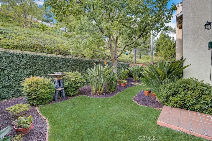 79 Rue Du Chateau 14, Aliso Viejo, California 92656