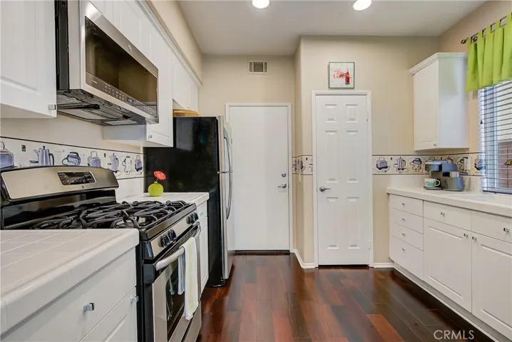 79 Rue Du Chateau 14, Aliso Viejo, California 92656