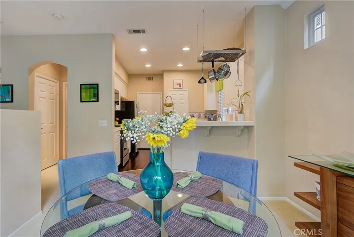 79 Rue Du Chateau 14, Aliso Viejo, California 92656