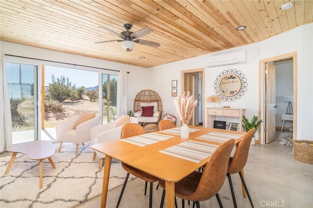 59149 Desert Gold Drive, Yucca Valley, California 92284 home-pic-11