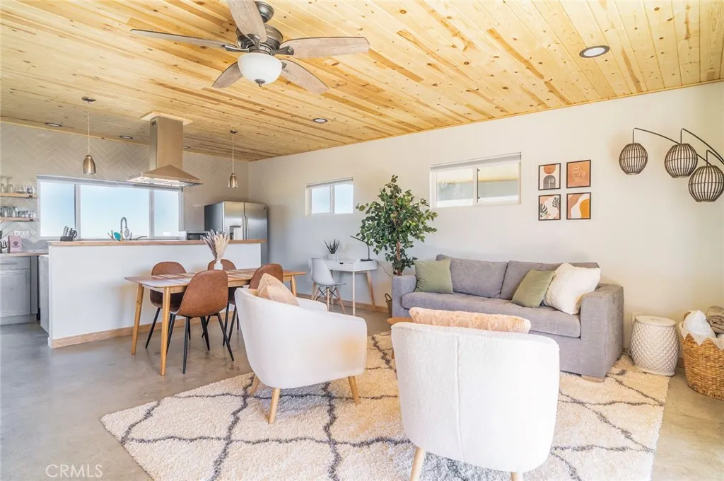 59149 Desert Gold Drive, Yucca Valley, California 92284 home-pic-13