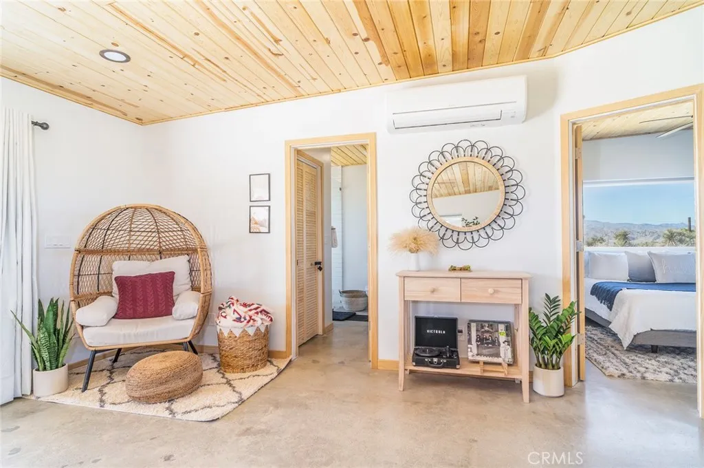 59149 Desert Gold Drive, Yucca Valley, California 92284 home-pic-14