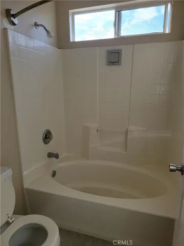 5300 Melbourne Place, Riverside, California 92508