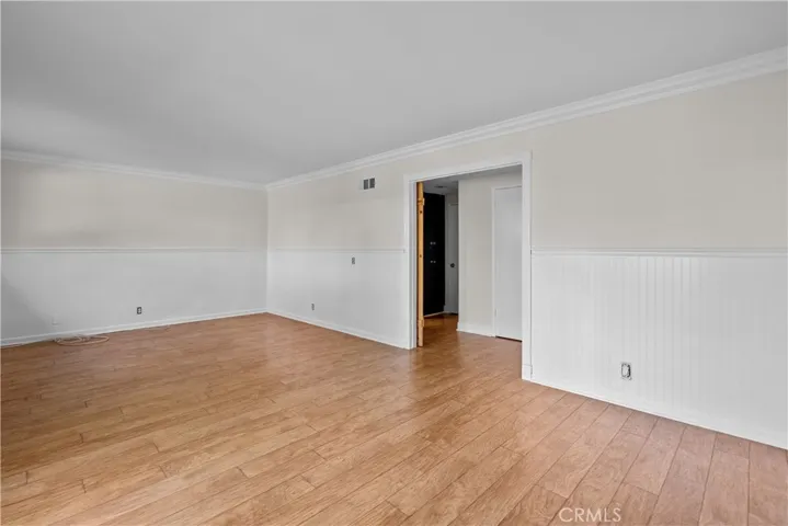 Bonus room or extra bedroom