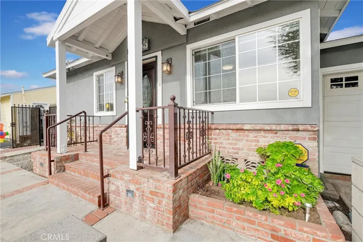 2055 Royal Oaks Drive, Duarte, California 91010