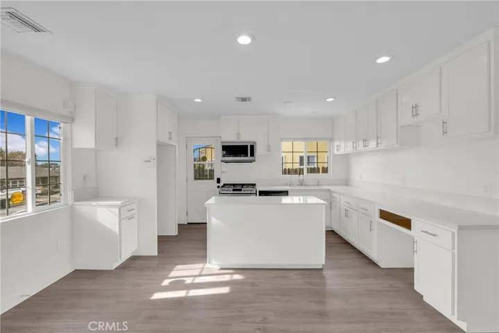 2055 Royal Oaks Drive, Duarte, California 91010
