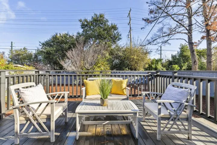 546 Hemlock Avenue, Millbrae, California 94030