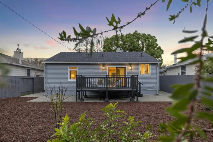 546 Hemlock Avenue, Millbrae, California 94030