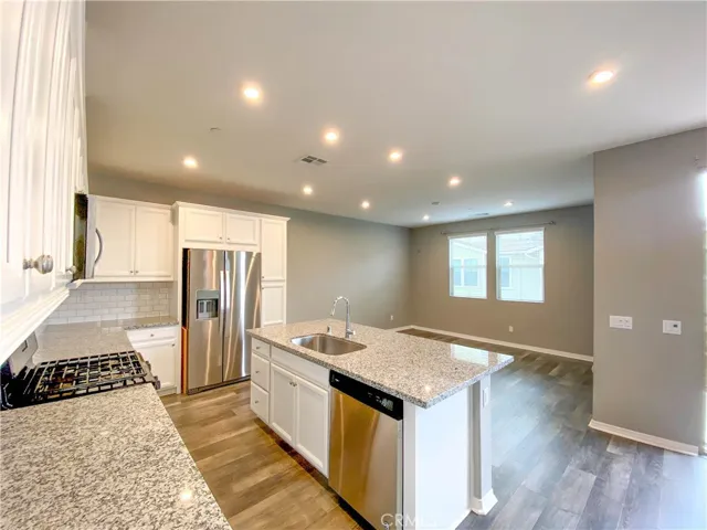 164 Natal Road, Rancho Mission Viejo, California 92694