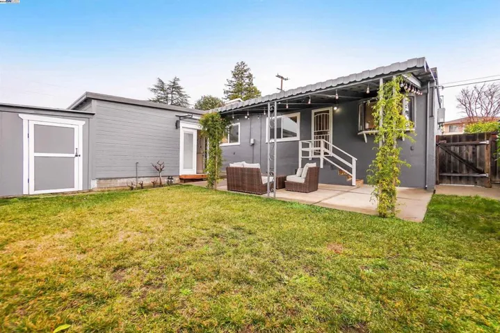 19115 Garrison Ave, Castro Valley, California 94546